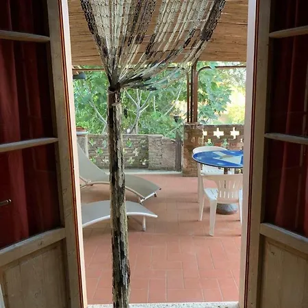Casale Eleonora